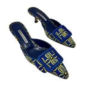 Manolo Blahnik Maysale Floral Print Buckle Kitten Heel Mule EU 38 US 8